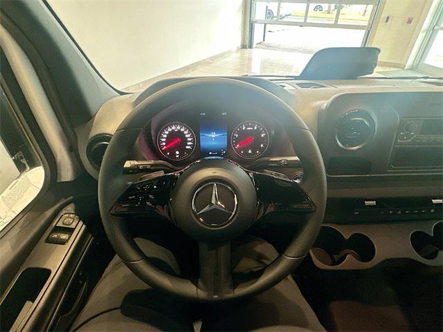 new 2025 Mercedes-Benz Sprinter 2500 car, priced at $73,805