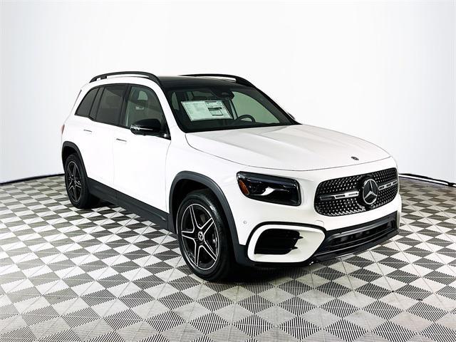 new 2024 Mercedes-Benz GLB 250 car, priced at $56,835