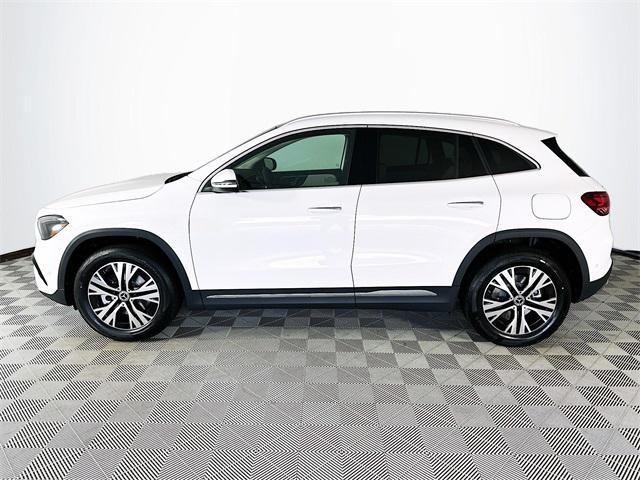 new 2025 Mercedes-Benz GLA 250 car, priced at $47,045