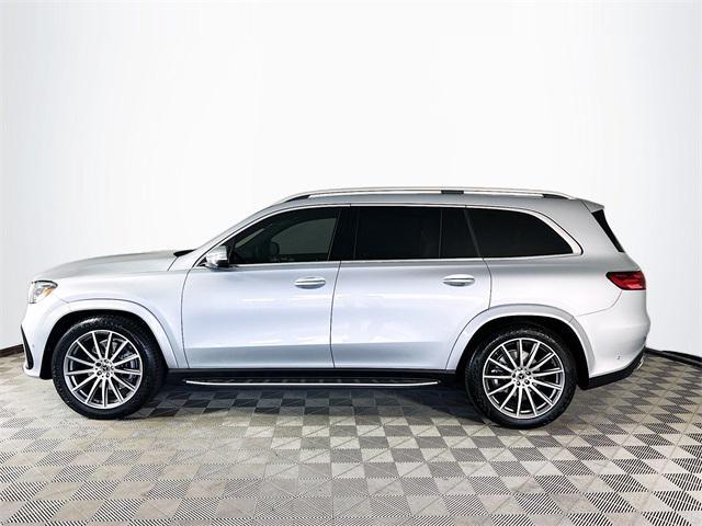 new 2025 Mercedes-Benz GLS 580 car, priced at $121,125