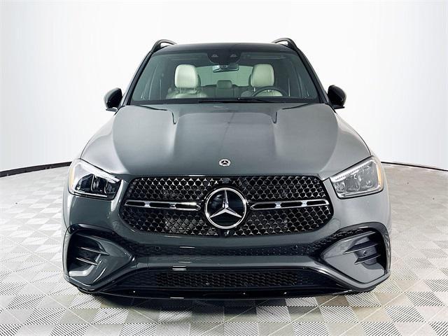 new 2025 Mercedes-Benz GLE 450 car, priced at $90,895