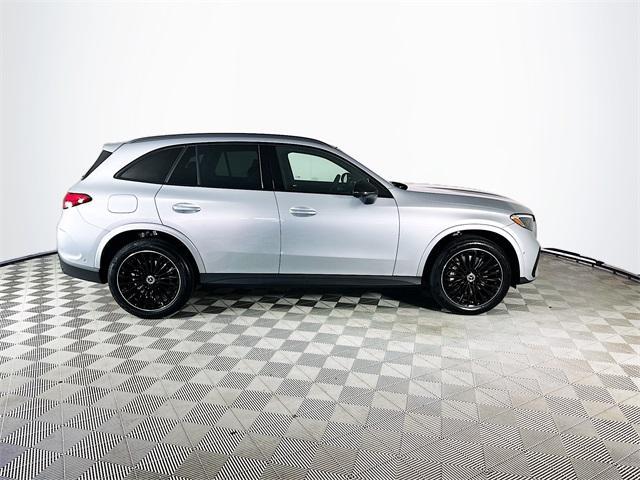 new 2024 Mercedes-Benz GLC 300 car, priced at $61,955