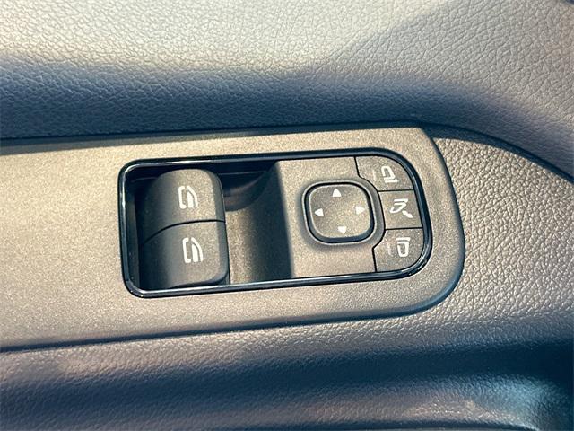 new 2025 Mercedes-Benz Sprinter 2500 car, priced at $77,086