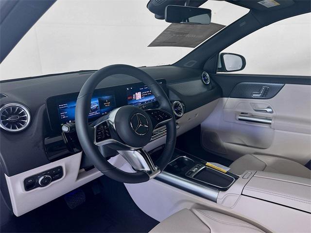 used 2025 Mercedes-Benz GLA 250 car, priced at $41,845
