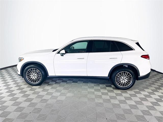 new 2025 Mercedes-Benz GLC 300 car, priced at $57,990