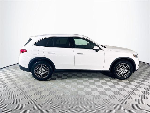 new 2025 Mercedes-Benz GLC 300 car, priced at $57,990