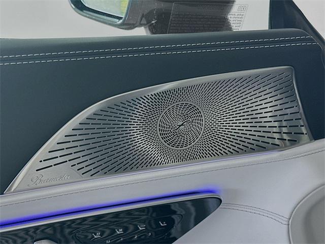 new 2026 Mercedes-Benz AMG SL 43 car, priced at $125,180