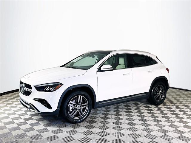 new 2025 Mercedes-Benz GLA 250 car, priced at $48,530