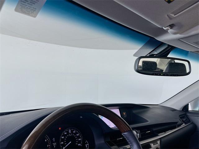 used 2014 Lexus ES 350 car, priced at $19,260