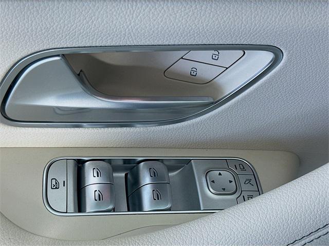 new 2026 Mercedes-Benz GLE 450 car, priced at $90,420