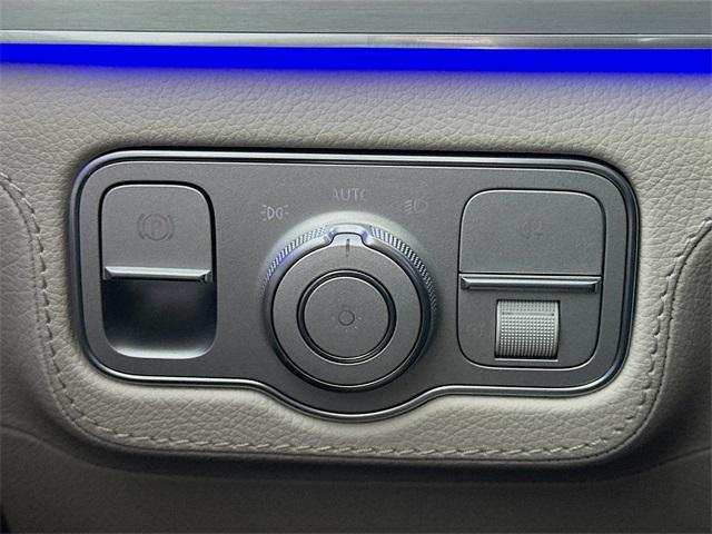 new 2026 Mercedes-Benz GLE 450 car, priced at $90,420