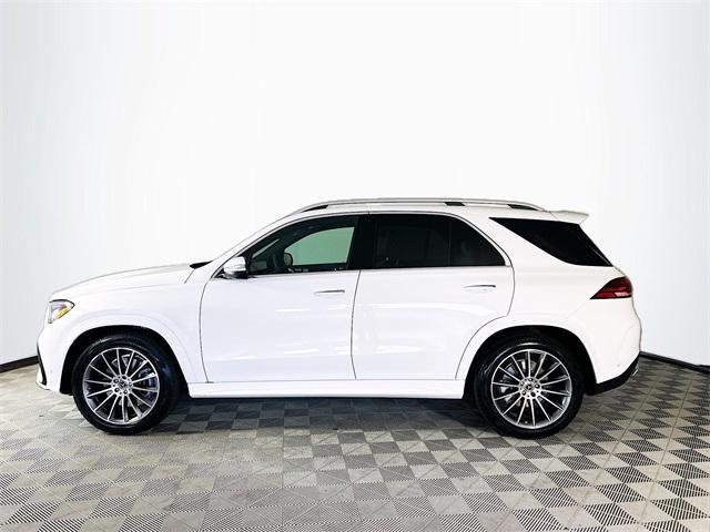 new 2025 Mercedes-Benz GLE 450 car, priced at $83,275