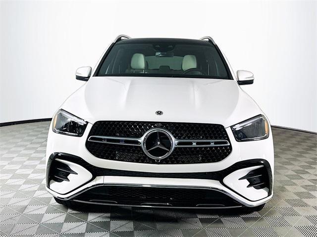 new 2025 Mercedes-Benz GLE 450 car, priced at $83,275