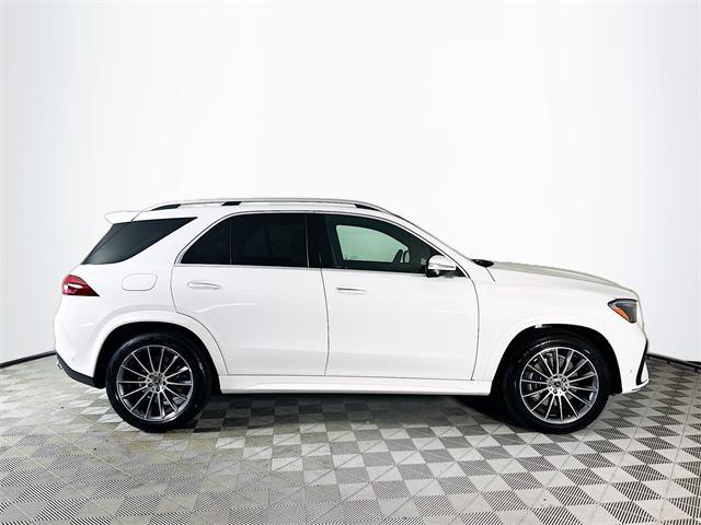 new 2025 Mercedes-Benz GLE 450 car, priced at $83,275