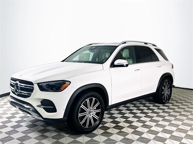 new 2025 Mercedes-Benz GLE 350 car, priced at $64,635