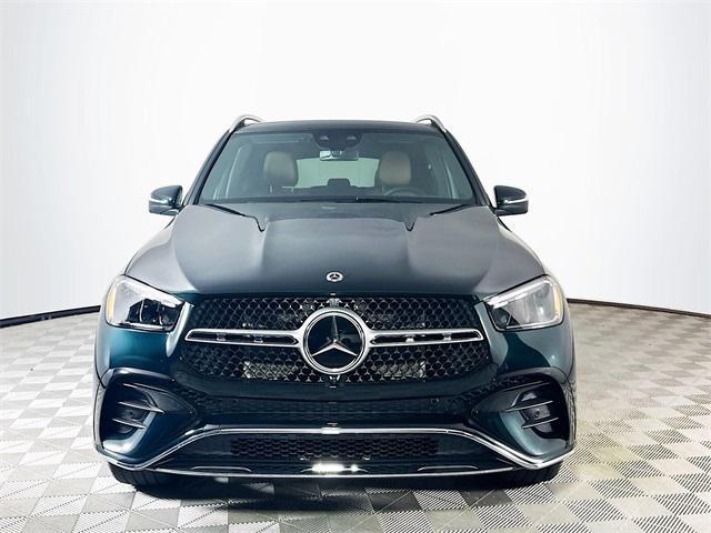 new 2025 Mercedes-Benz GLE 450 car, priced at $84,135