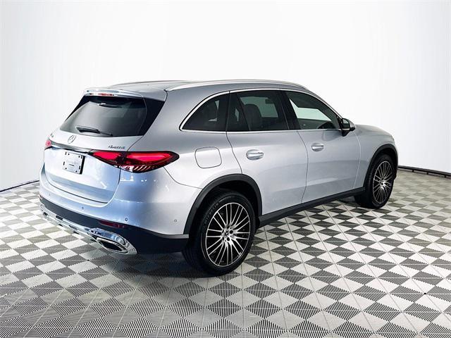 new 2026 Mercedes-Benz GLC 300 car, priced at $61,910