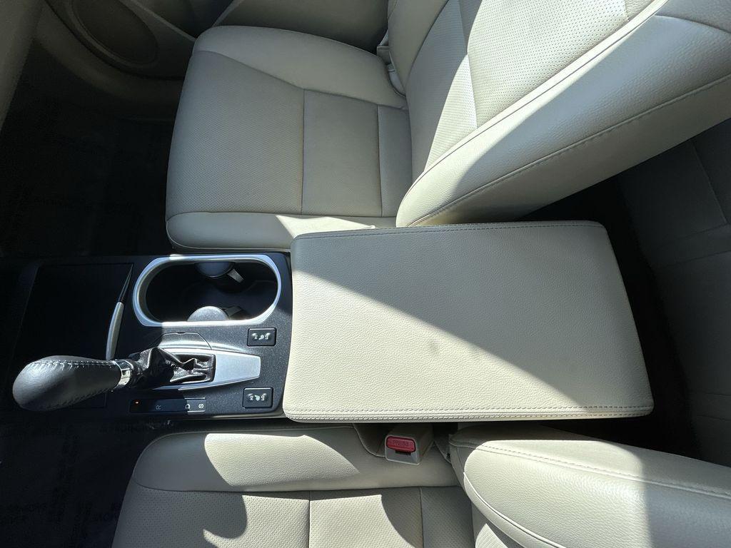 used 2018 Acura RDX car, priced at $28,435