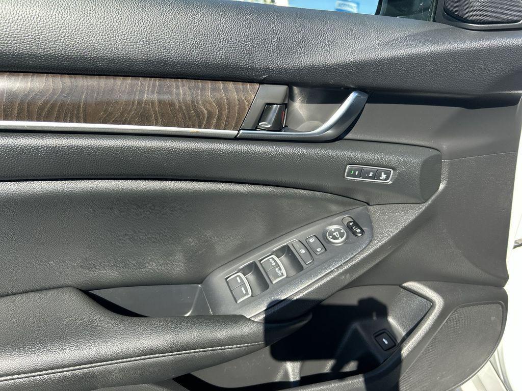 used 2020 Honda Accord Hybrid car, priced at $20,845
