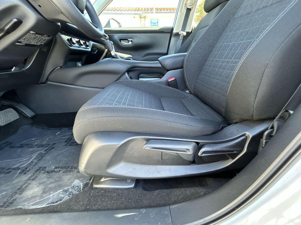 used 2025 Honda HR-V car, priced at $25,945