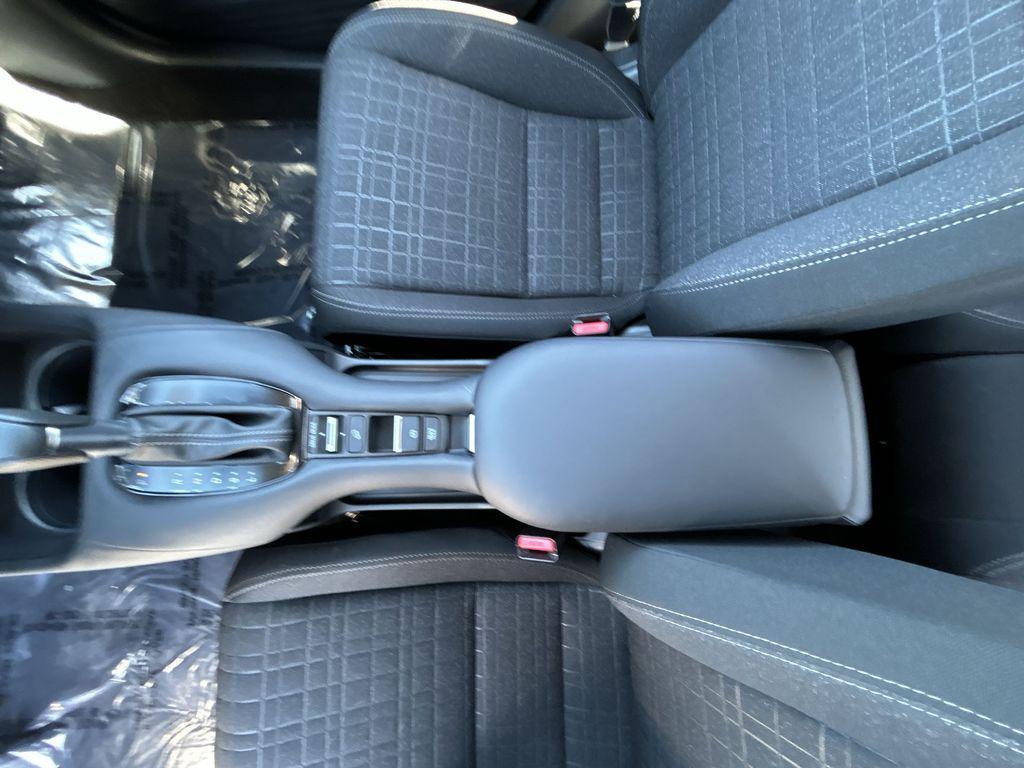 used 2025 Honda HR-V car, priced at $25,945