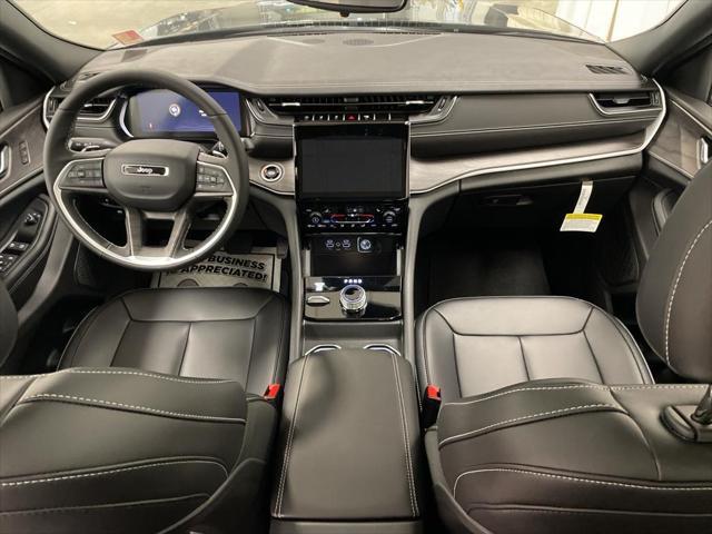 new 2025 Jeep Grand Cherokee car, priced at $47,418