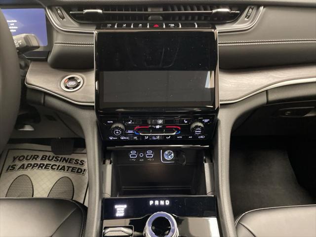 new 2025 Jeep Grand Cherokee car, priced at $47,418
