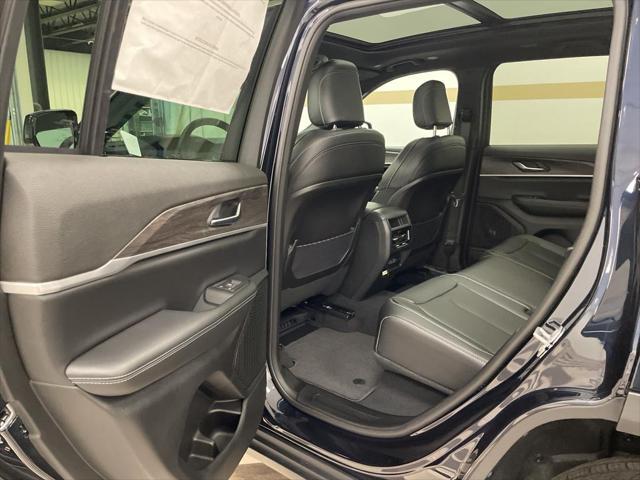 new 2025 Jeep Grand Cherokee car, priced at $47,418