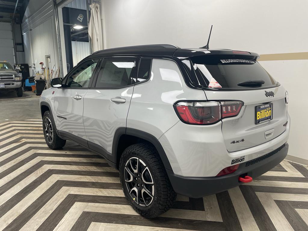 new 2025 Jeep Compass car, priced at $34,985