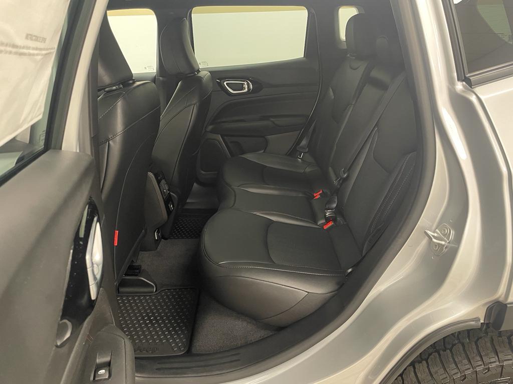 new 2025 Jeep Compass car, priced at $34,985