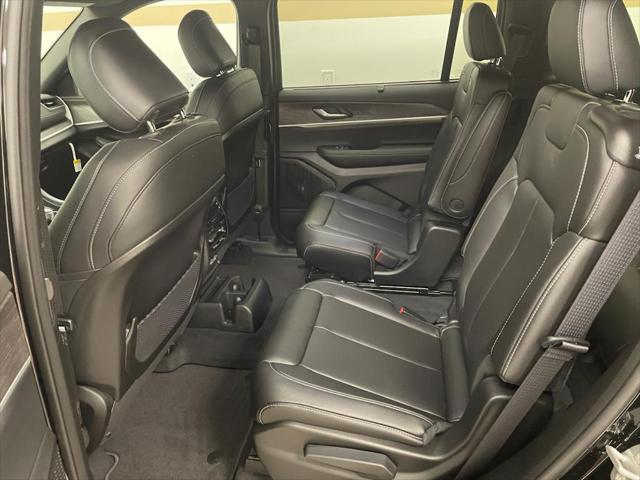new 2025 Jeep Grand Cherokee L car, priced at $52,056