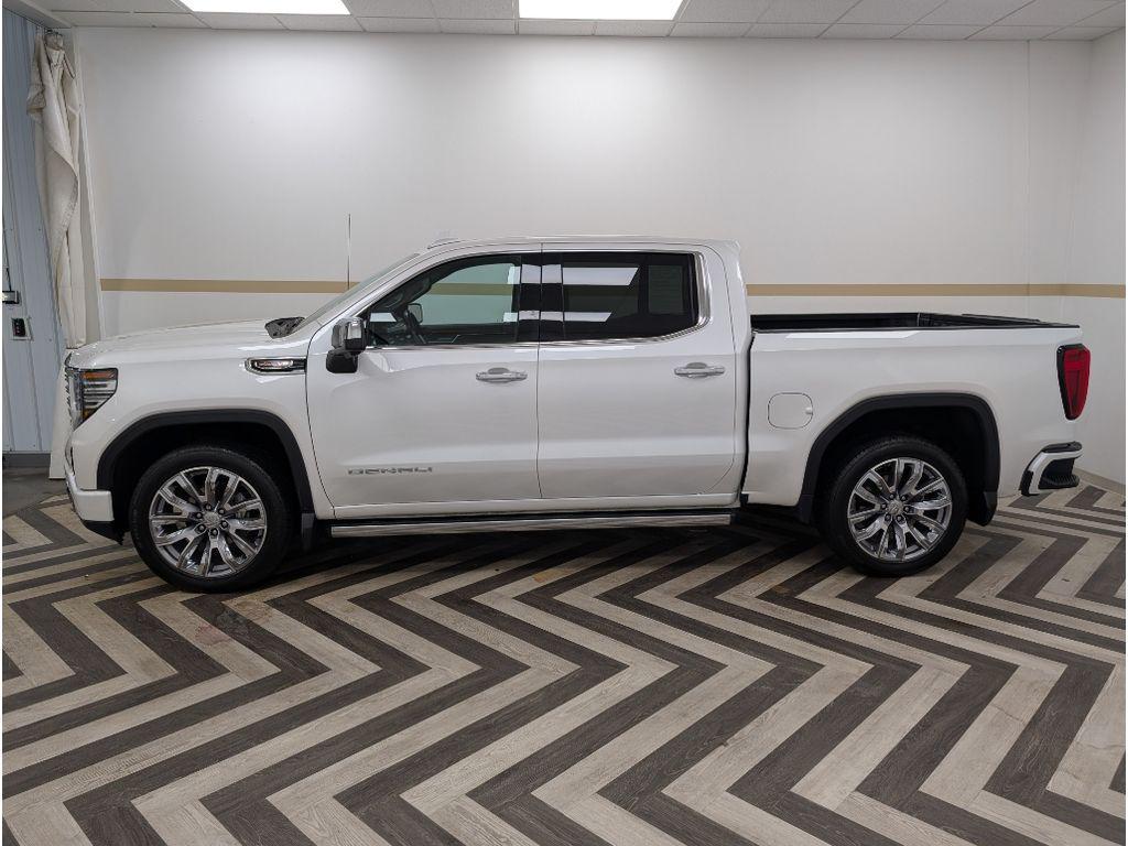 used 2022 GMC Sierra 1500 car, priced at $51,999