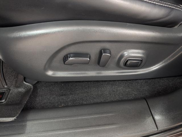 used 2020 Nissan Pathfinder car, priced at $22,998
