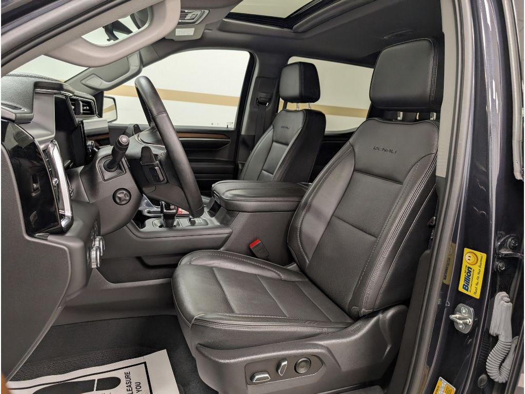 used 2023 GMC Sierra 1500 car, priced at $54,999