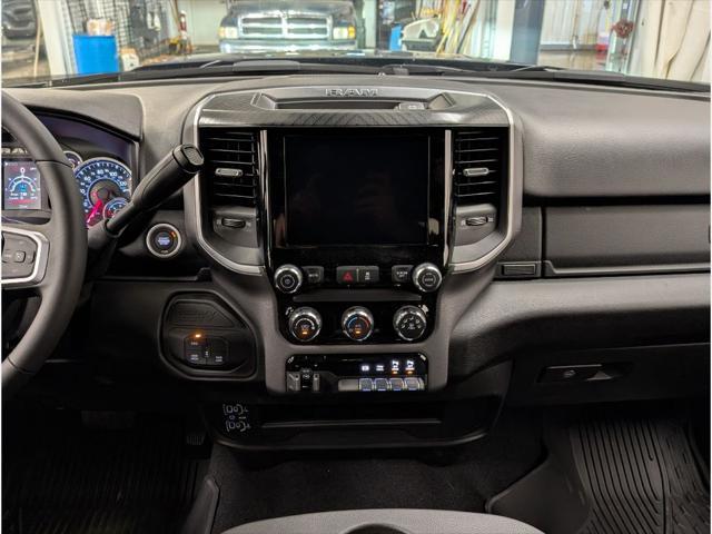 new 2025 Ram 3500 car, priced at $74,725