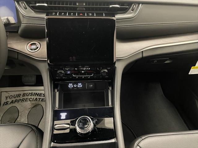 new 2025 Jeep Grand Cherokee L car, priced at $50,547