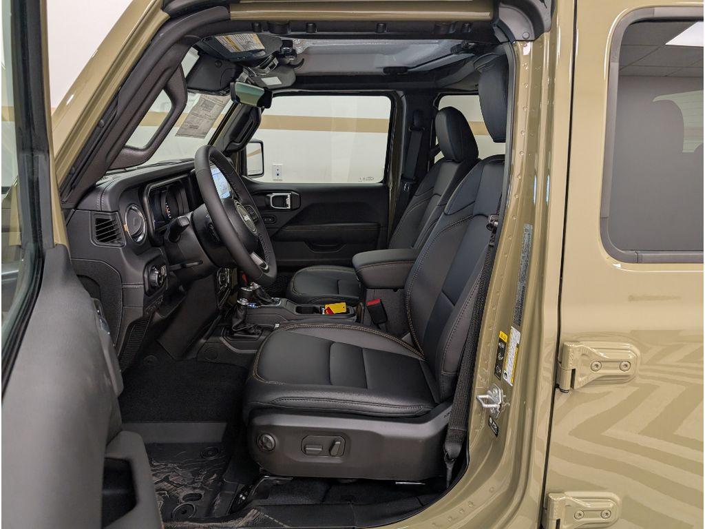 new 2025 Jeep Gladiator car, priced at $46,478
