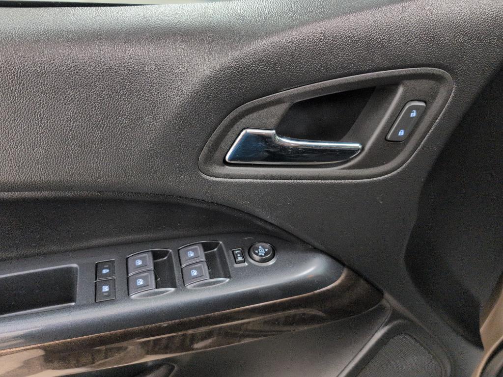 used 2022 GMC Canyon car, priced at $37,999