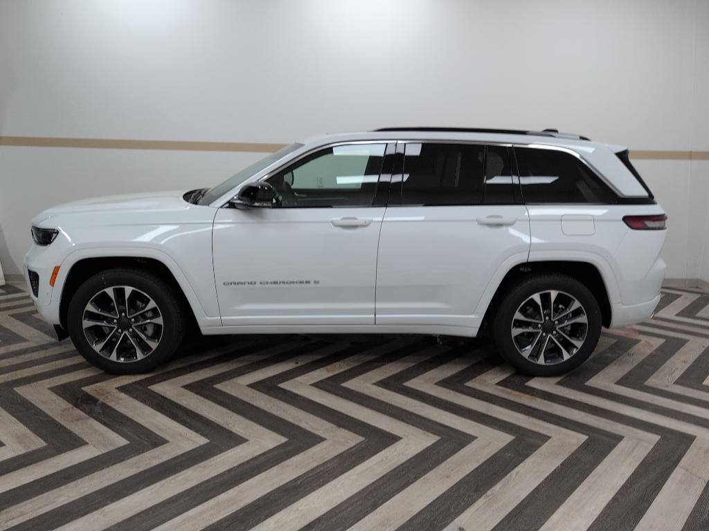 new 2025 Jeep Grand Cherokee car, priced at $59,212