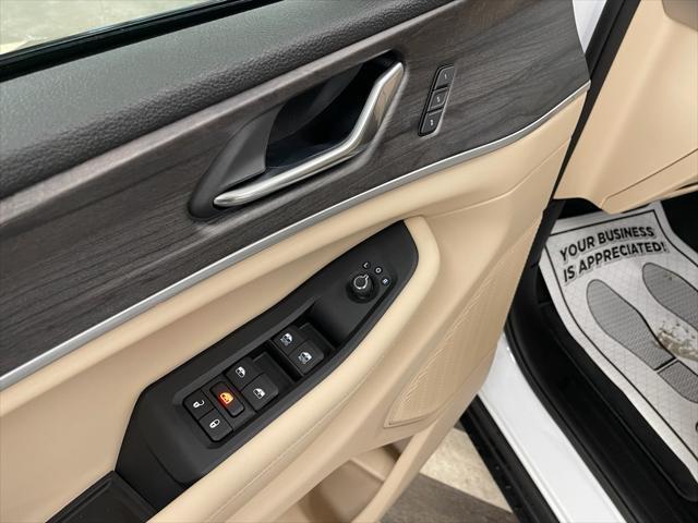 new 2025 Jeep Grand Cherokee L car, priced at $50,695