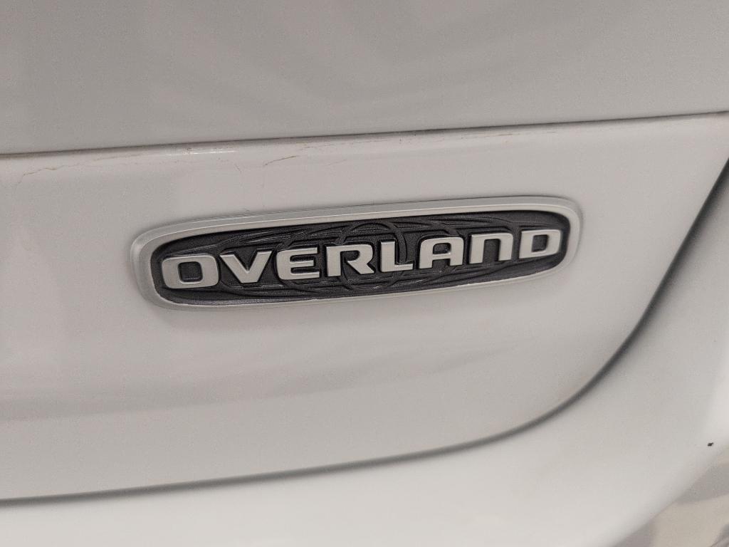 used 2024 Jeep Grand Cherokee car, priced at $38,999