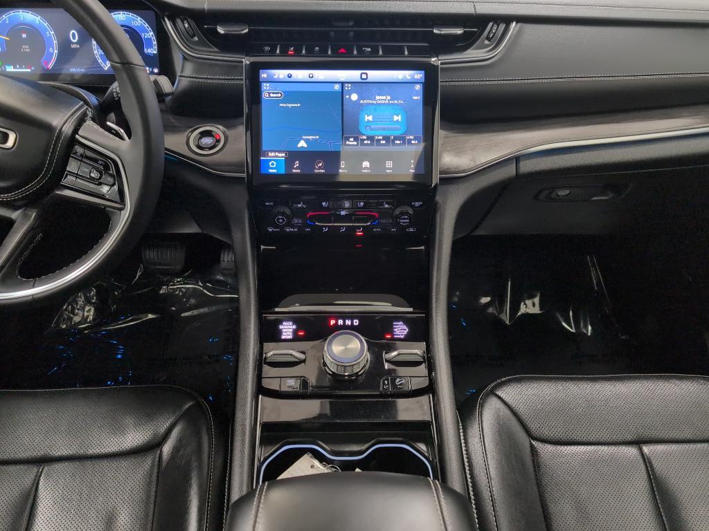 used 2024 Jeep Grand Cherokee car, priced at $38,999