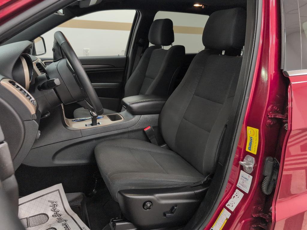 used 2015 Jeep Grand Cherokee car, priced at $14,499