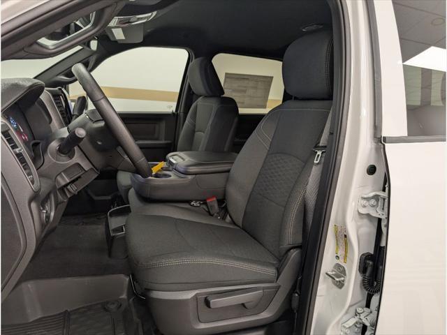 new 2025 Ram 2500 car, priced at $72,595