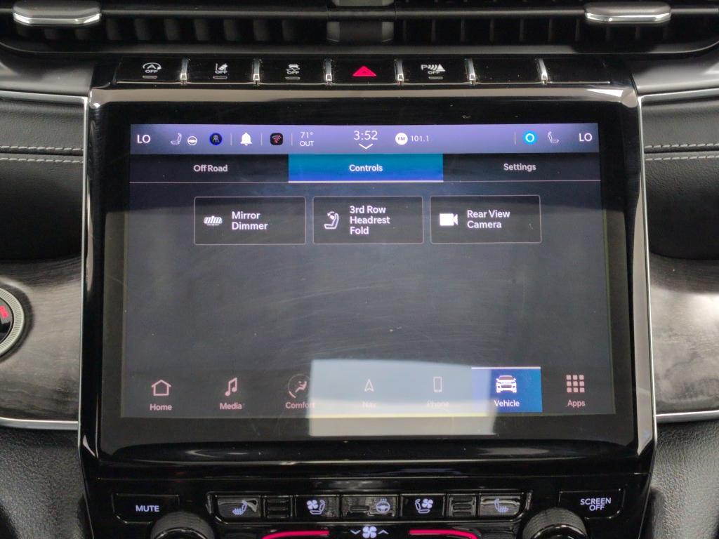 used 2023 Jeep Grand Cherokee L car, priced at $38,999