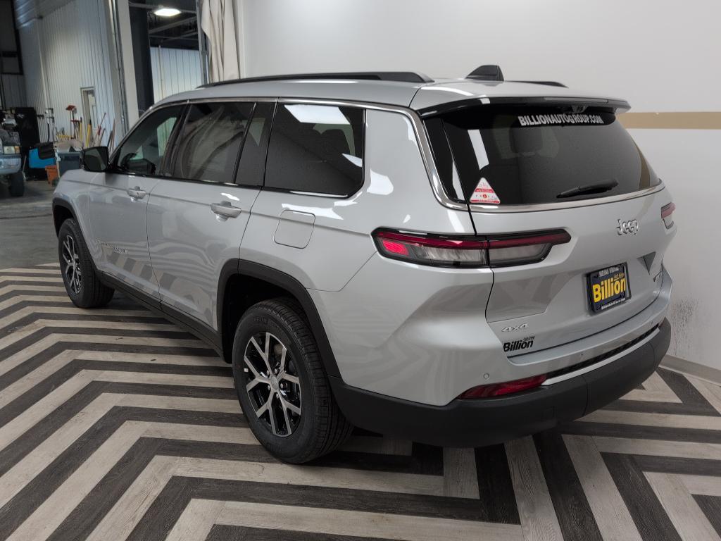 new 2025 Jeep Grand Cherokee L car, priced at $52,085