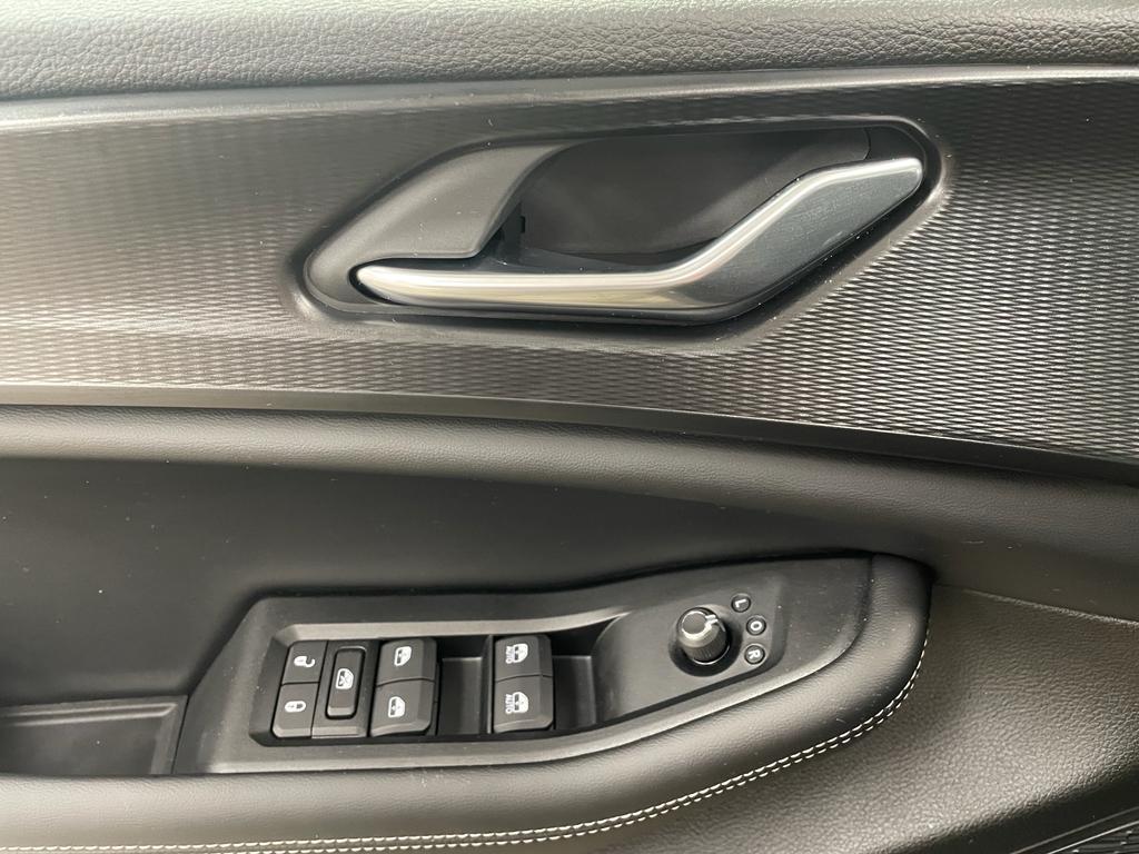 new 2025 Jeep Grand Cherokee L car, priced at $41,796