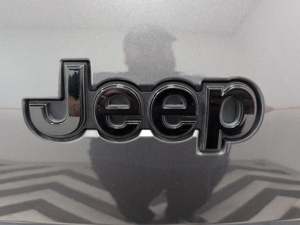 used 2024 Jeep Grand Cherokee L car, priced at $31,899