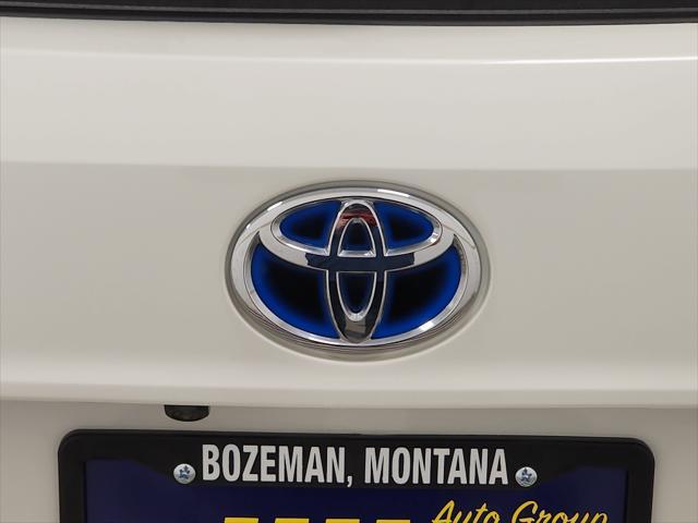 used 2020 Toyota Highlander Hybrid car, priced at $34,599