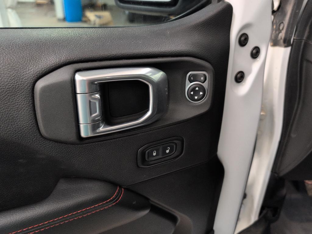 used 2022 Jeep Gladiator car, priced at $39,999